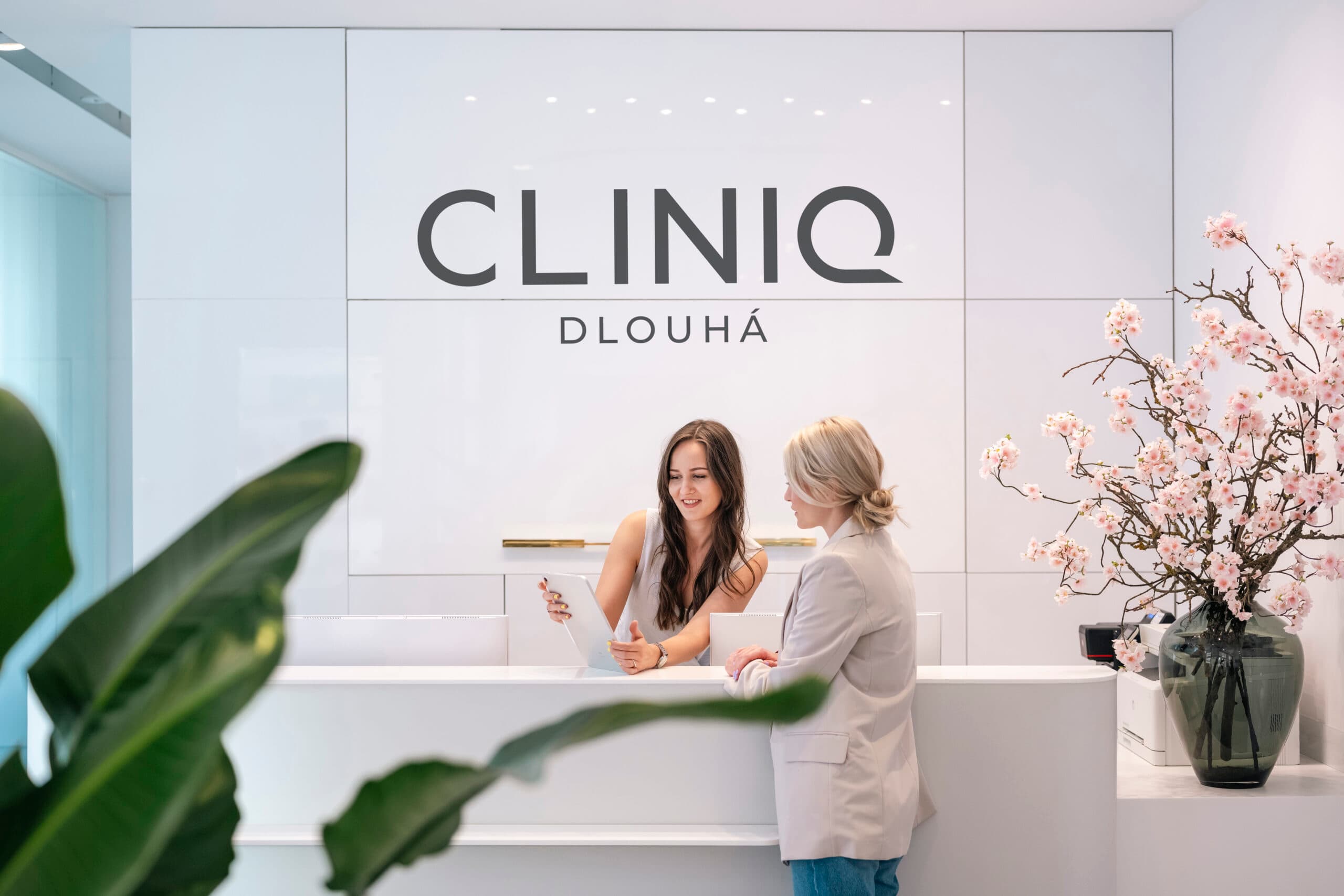 CLINIQ